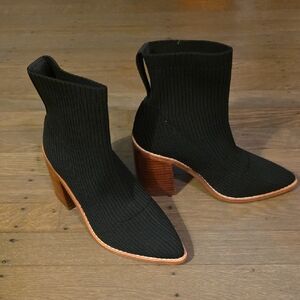 Steven By Steve Madden Black Knit Sock Heeled Ankle Boots 3" Heel Size 4